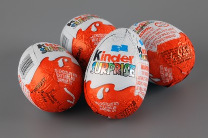 Nincs vége: újabb Kinder édességet kellett visszahívni szalmonella miatt