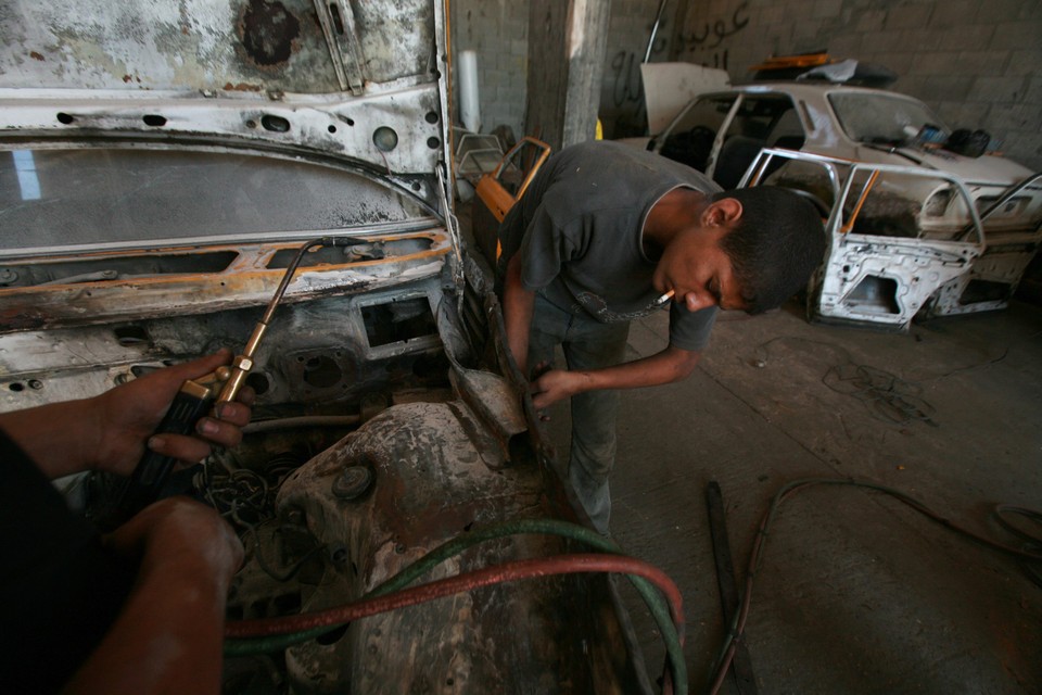 MIDEAST PALESTINIANS FEATURE PACKAGE CHILD LABOR