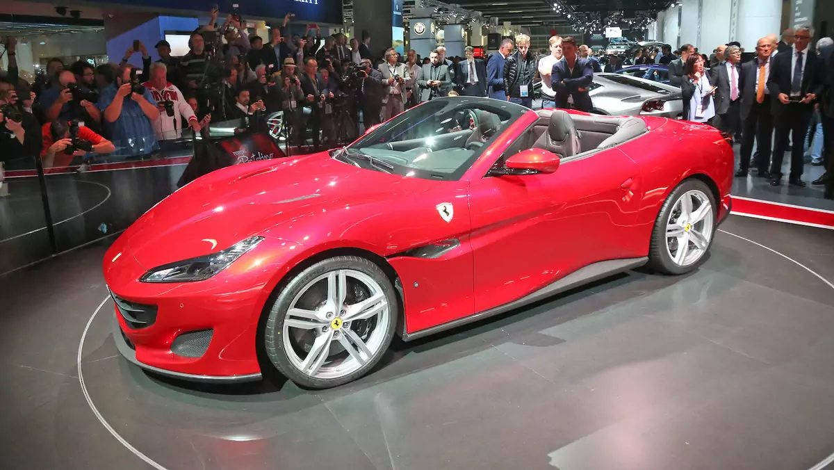 Ferrari Portofino na salonie we Frankfurcie