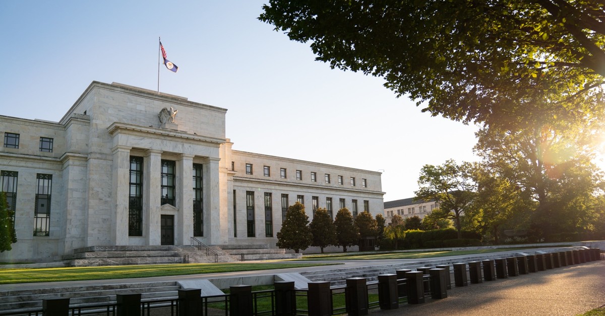 Fed obniża stopy procentowe. To reakcja na spowolnienie rynku pracy