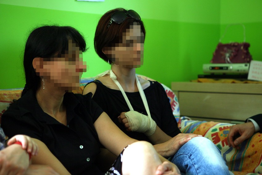 Štićenica (desno) preživela napad Saše K.