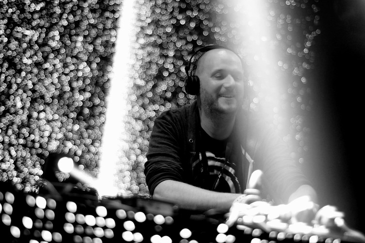 Black Sun Empire ft. MC LowQui