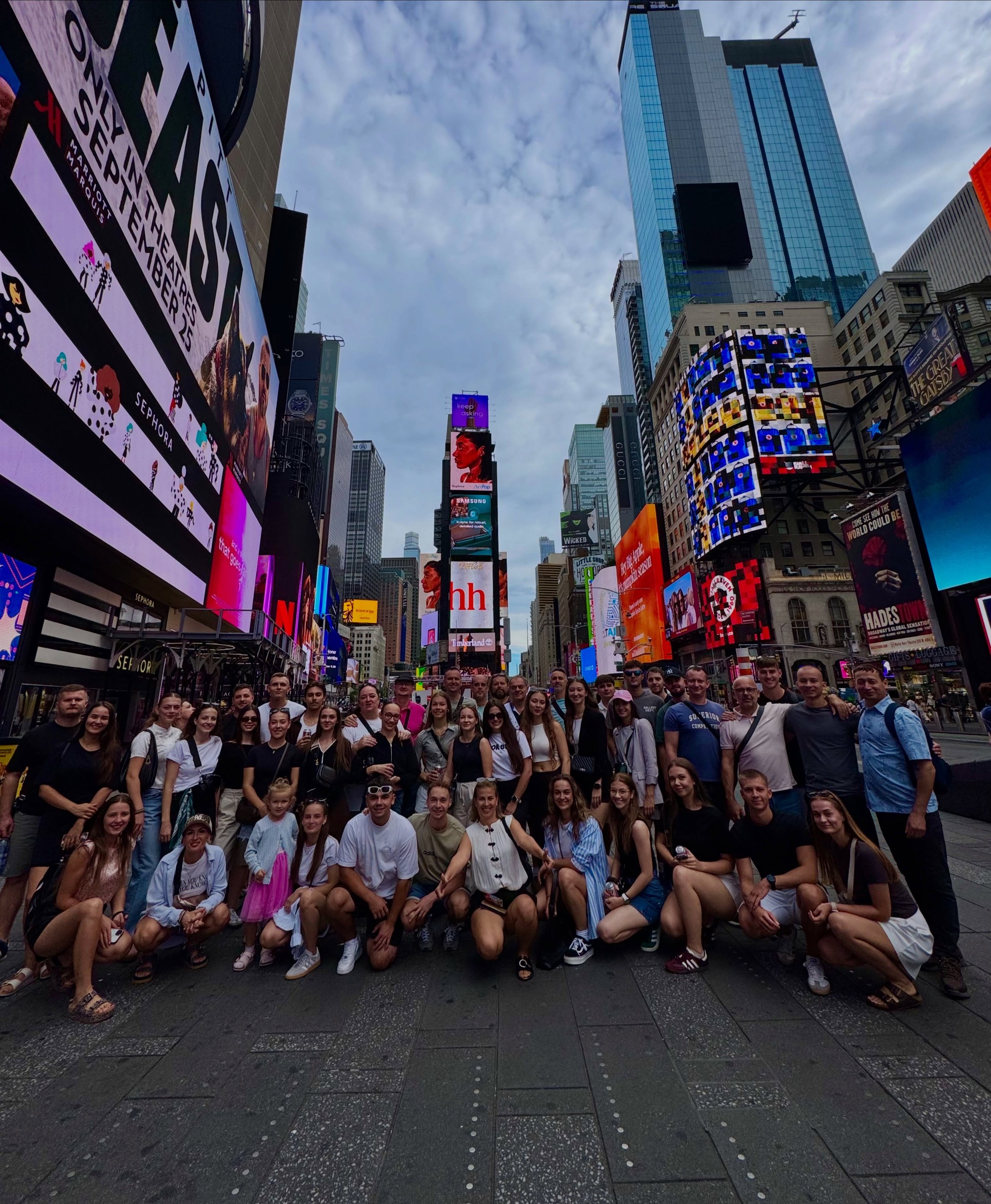 Folklórny súbor Vranovčan vystupoval v uliciach New Yorku. 
