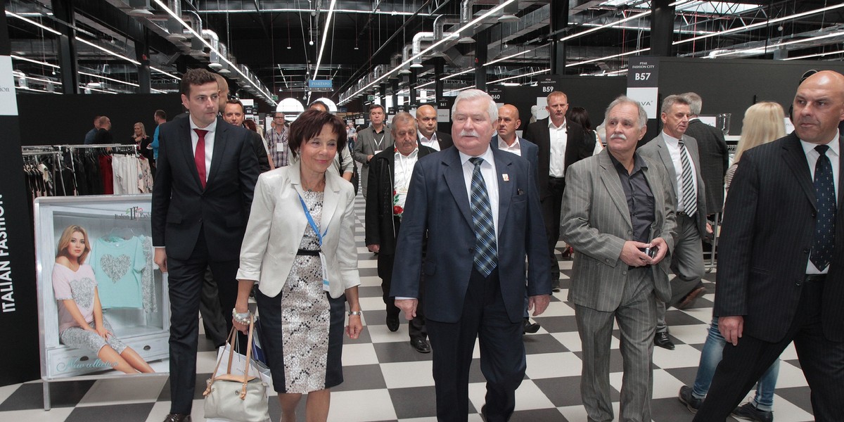 Lech Wałęsa na otwarciu Ptak Fashion City