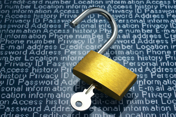 wyciek danych, dane osobowe, cyberbezpieczeństwo, hakerzy, kradzież danych, cyberprzestępstwo