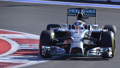 GP Rosji: Lewis Hamilton zdobył pole position, fatalne kwalifikacje Sebastiana Vettela, rewelacyjny Daniił Kwiat