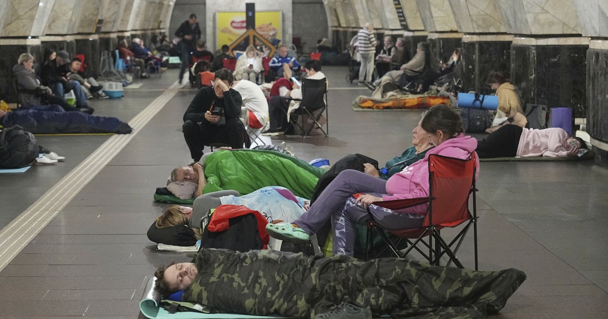 BBC: Ukraińcy zaczęli ostrzegać Polaków przed dronami. "Do schronów"