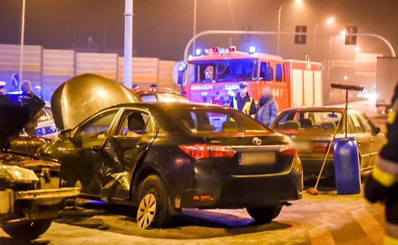 Miejsce wypadku, w którym uczestniczył samochód z ministrem obrony narodowej Antonim Macierewiczem