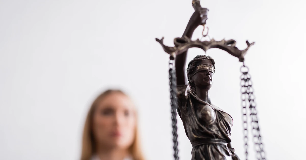 Śledztwo w sprawie Funduszu Sprawiedliwości trwa. Gdańscy śledczy zabezpieczyli 300 segregatorów