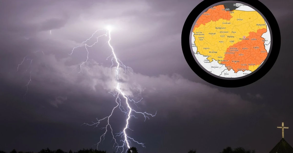 Pilne alerty IMGW i RCB. Pranie na balkonie? Lepiej je zdejmij. Nadciągają nawałnice