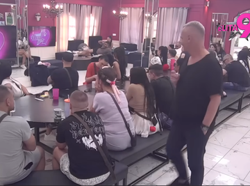 "VIDEĆEŠ KAD TE BUDU ISPLAĆIVALI" Milan Milošević ZAKRVIO sa starletom pred svima u "Eliti 9", ONA MU PRETI ŠAMAROM! (VIDEO)