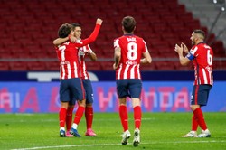 Atletico Madryt na czele tabeli La Liga. Poważna kontuzja Ansu Fatiego