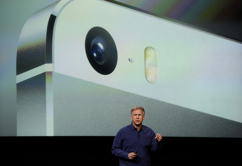 Philip Schiller, wieceprezes marketingu Apple podczas prezentacji nowego modelu iPhone 5S. Cupertino, Kalifornia, USA. 10.09.2013.