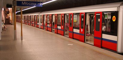 Szokujące odkrycie w warszawskim metrze. Tajniacy zdekonspirowani!