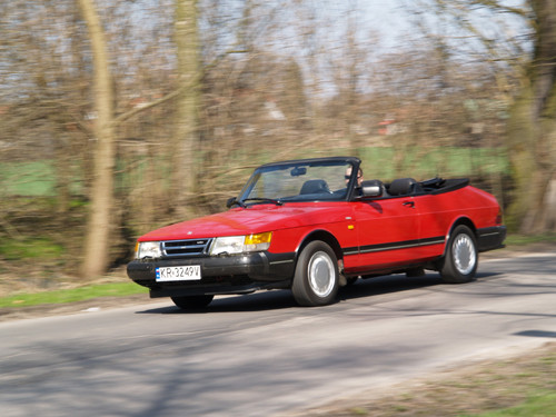 Saab 900 Turbo 16S: Kabriolet otwarty na turboemocje