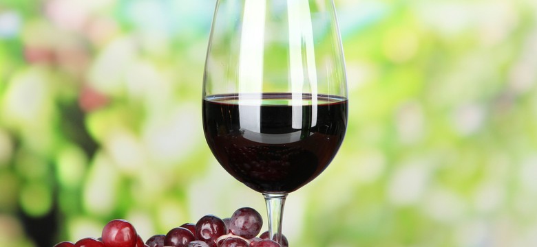 Pij wino, będziesz lepiej... widział
