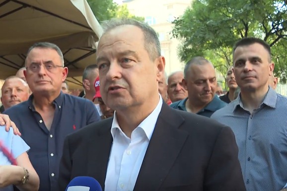 "OVDE SMO DA POKAŽEMO DA SPS I SNS IMAJU ISTE CILJEVE" Dačić: "Odazvali smo se pozivu predsednika Srbije" (VIDEO)
