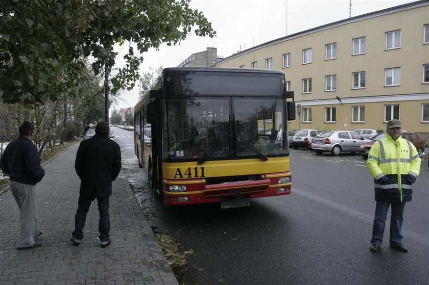 Warszawskie autobusy  w płomieniach