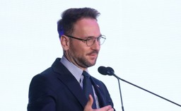 Buda o decyzji w sprawie zamrożeniu cen gazu: Być może w piątek