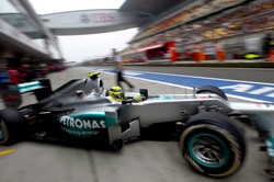 Rosberg pierwszy raz pojedzie z pole position