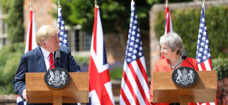 Theresa May ujawnia kulisy rozmowy z Donaldem Trumpem. Radził jej, by pozwała UE