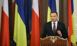 Rząd opublikował wyrok, ale prezydent nie odbierze przysięgi od sędziów