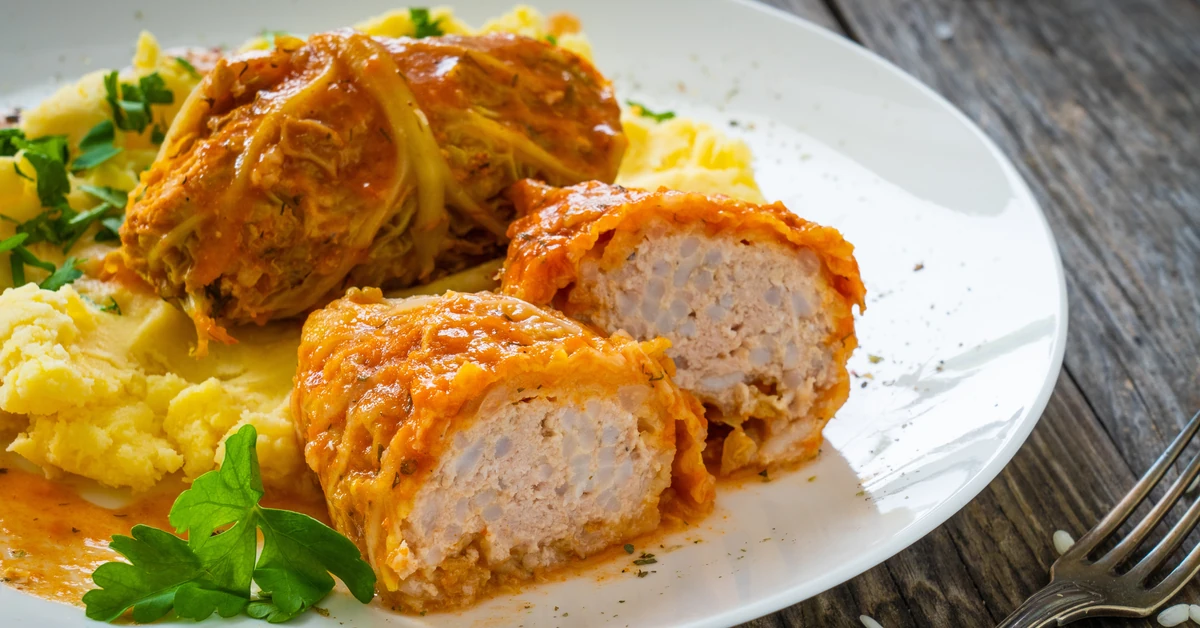 Tak Remigiusz Rączka robi gołąbki. Ten trik zmienia wszystko, trzeba go znać [WIDEO]