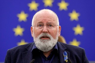Timmermans: Dajmy Ukrainie możliwość przystąpienia do Unii znacznie szybciej niż podczas poprzednich akcesji