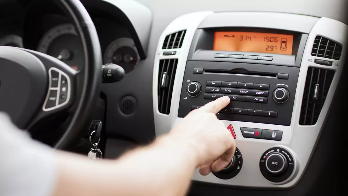 Opłata za radio w samochodzie?