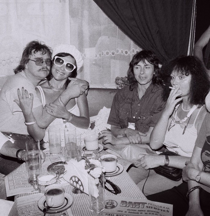  Koncert Dinozaurów w Sopocie, 1986. Na zdjęciu: Wojciech Korda, Helena Majdaniec, Mira Kubasińska, Ada Rusowicz