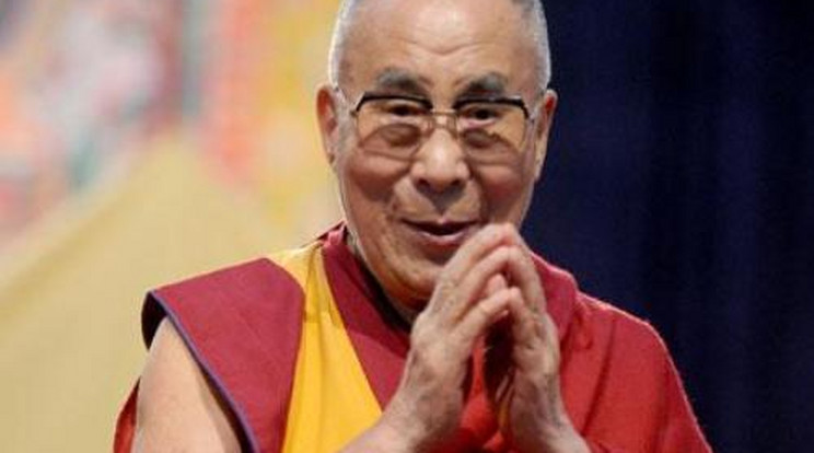 Ilyen még nem volt! Női utódott szeretne magának a dalai láma 