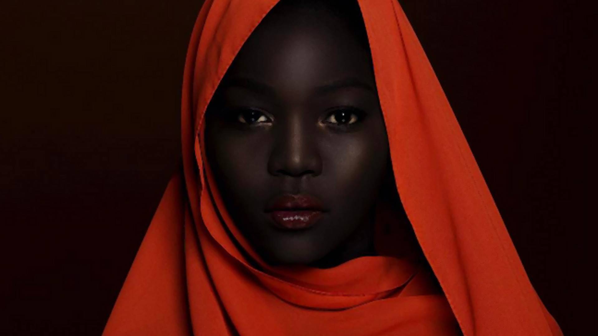 Królowa Ciemności Przepiękna Modelka Z Sudanu Pokazuje Jak Kochać Siebie Ofeminin 4861