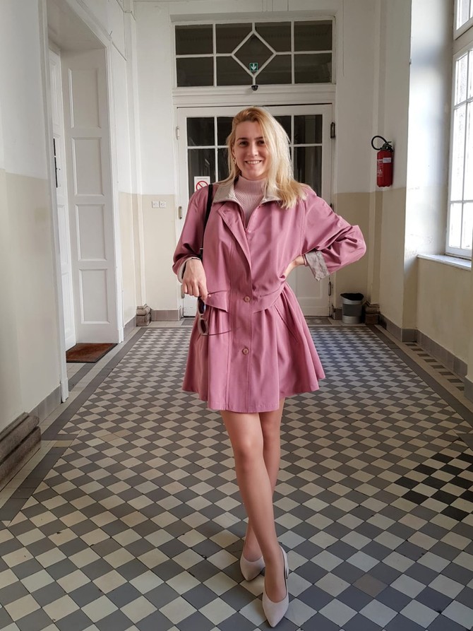 Roze haljina