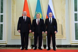 Putin chce unii walutowej z Białorusią i Kazachstanem