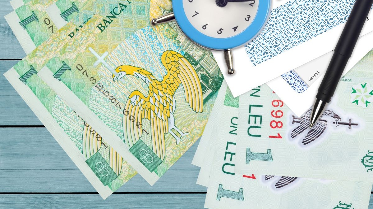 Pensionarii români care beneficiază de 16 zile de cazare și tratament gratuit prin Casa de Pensii