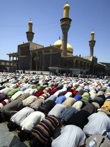 IRAQ-UNREST-PRAYER