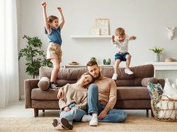 Wypalenie rodzicielskie - 10 sposobów od psychologa, które pomogą nad nim zapanować