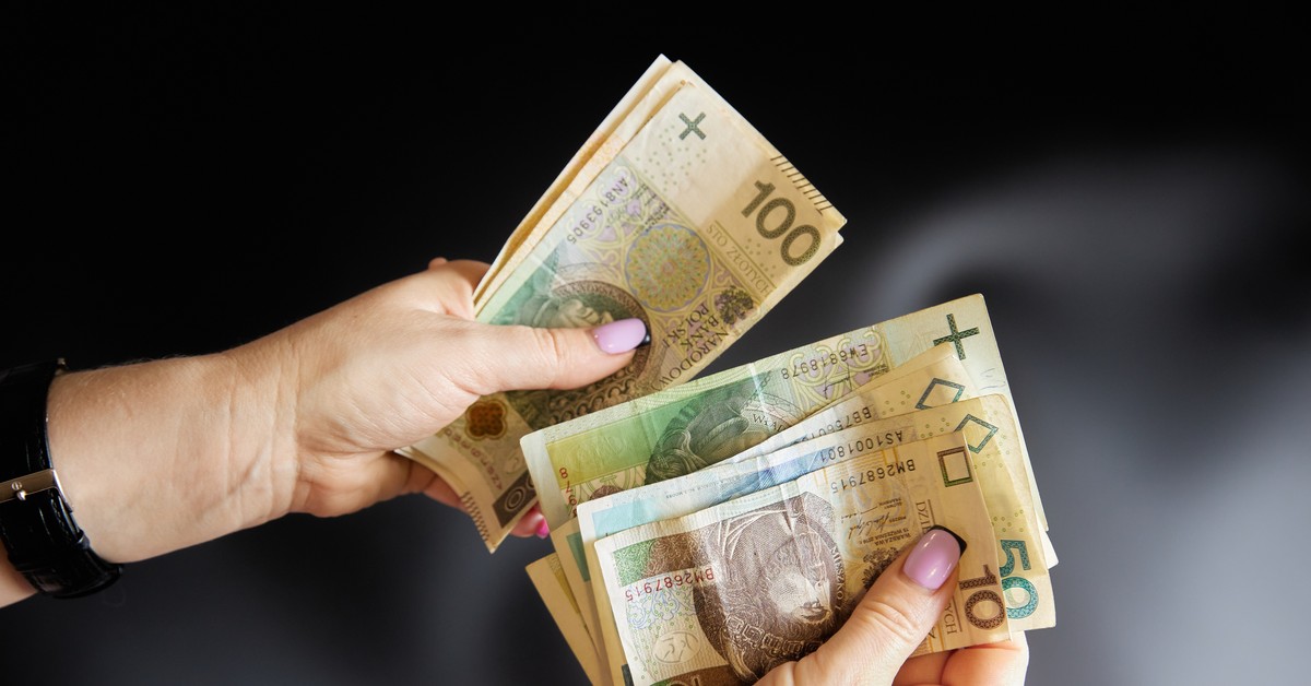 Sejm przyjął ustawę o emeryturach celników. Kogo obejmą zmiany?