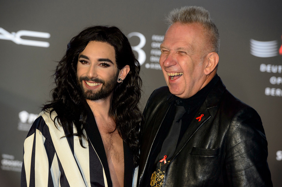 Conchita Wurst na gali AIDS Foundation