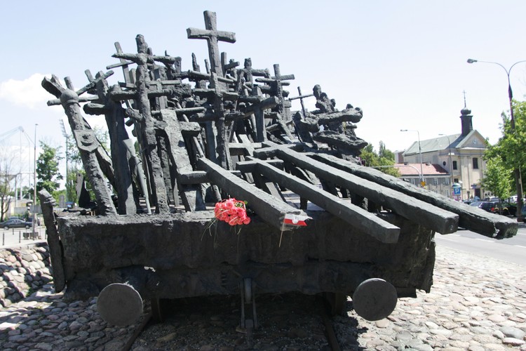 Pomnik Poległym i Pomordowanym na Wschodzie w Warszawie