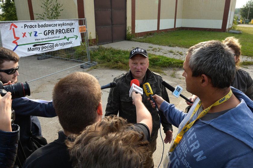 Prace przy poszukiwaniach "złotego pociągu" trwają