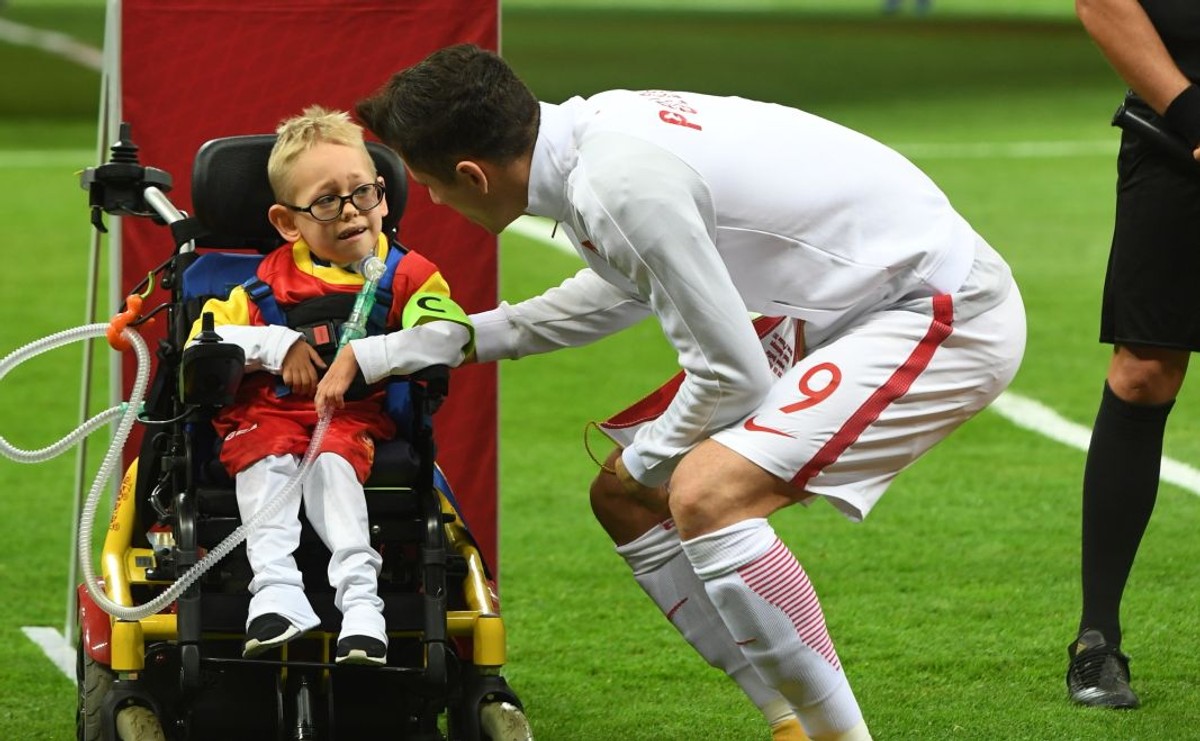Spełniło się jego marzenie! Niepełnosprawny Franek u boku Roberta Lewandowskiego