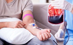 Osocze ozdrowieńców nie zmniejsza ryzyka zgonu hospitalizowanych chorych z COVID-19