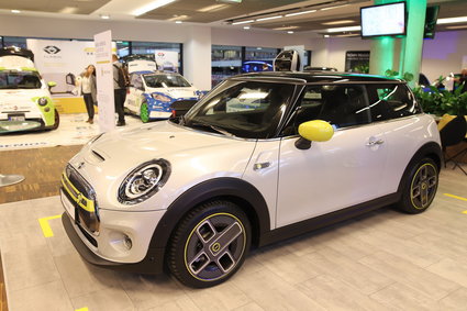 Premiera elektrycznego MINI Cooper SE. Pod maską to bliźniak BMW i3s