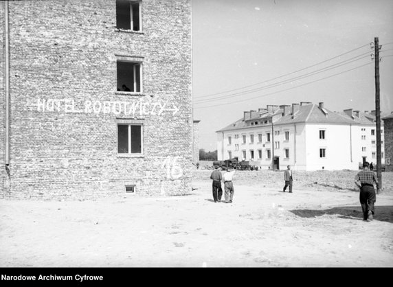 Budowa zakładów przemysłowych i osiedla mieszkaniowego Nowa Huta  - rok 1950