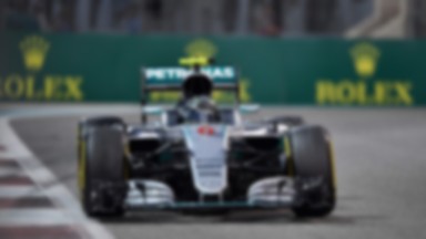 Nico Rosberg: dobrze ogląda się walkę Hamiltona i Vettela