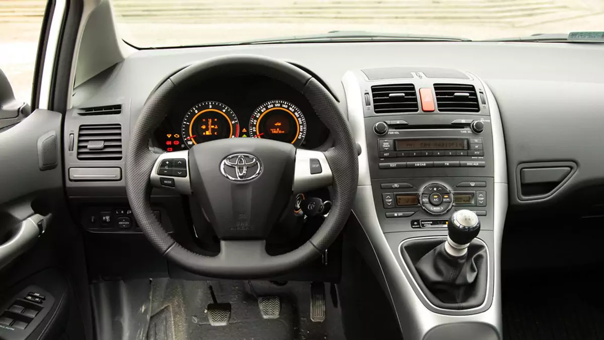 Toyota Auris 1.4 d-4D: diesel o spokojnym charakterze