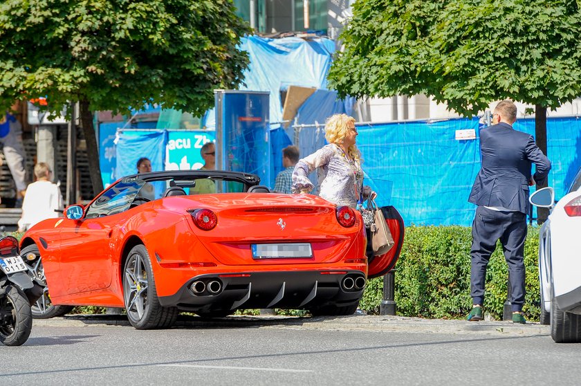 Magda Gessler w ferrari