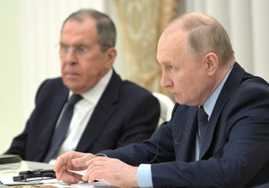 Sergej Lavrov i Vladimir Putin
