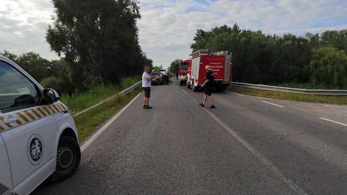 A büntetés-végrehajtás munkatársai mentettek gyerekeket: két balesetnél is helytálltak a hősök